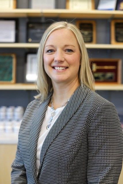 Mindi Dayton, DPM